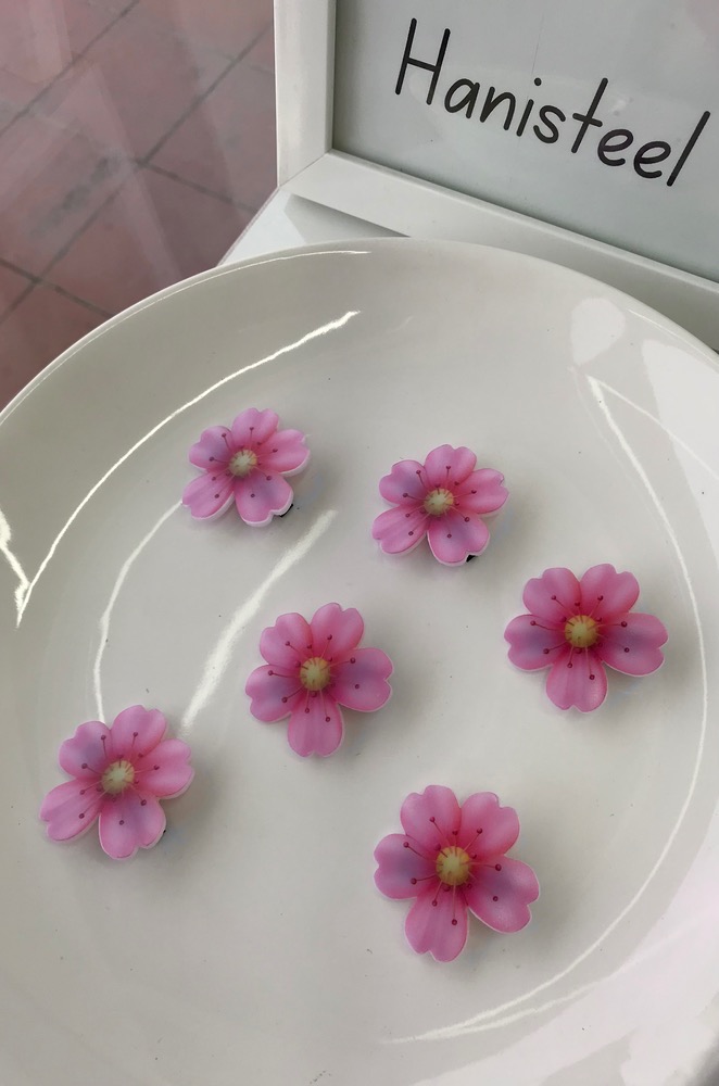 گیره مو استیکری طرح گل